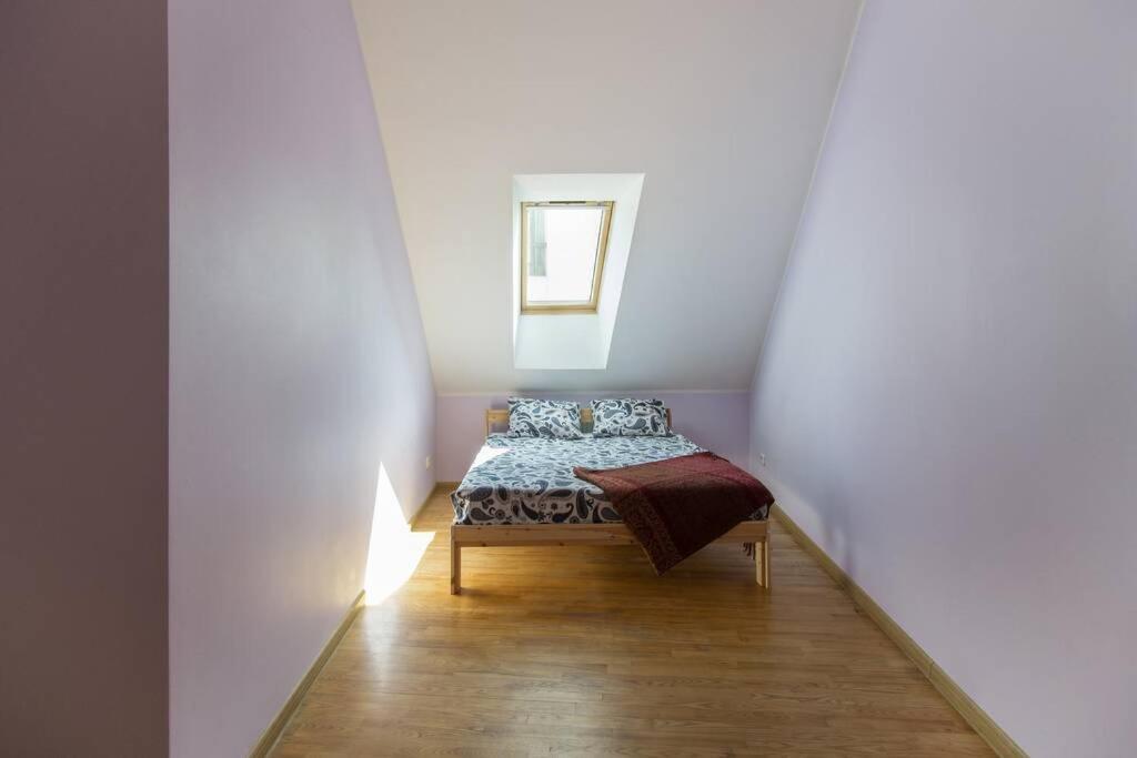 Private Sauna & 4 Bedrooms Old Town Rooftop Apartment ヴィリニュス エクステリア 写真