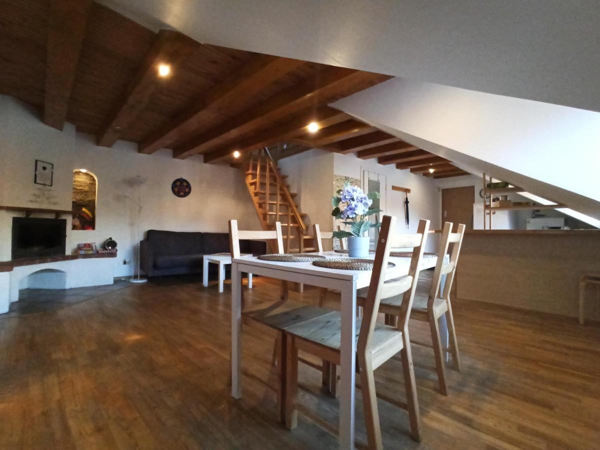 Private Sauna & 4 Bedrooms Old Town Rooftop Apartment ヴィリニュス エクステリア 写真